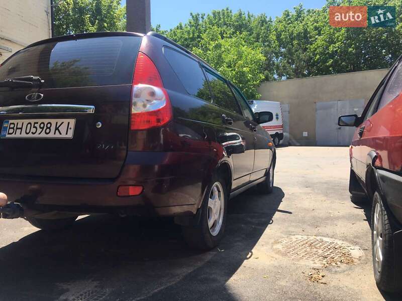 Универсал ВАЗ / Lada 2171 Priora 2010 в Измаиле