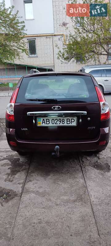 Универсал ВАЗ / Lada 2171 Priora 2011 в Виннице фото 2 Универсал ВАЗ / Lada 2171 Priora 2011 в Виннице