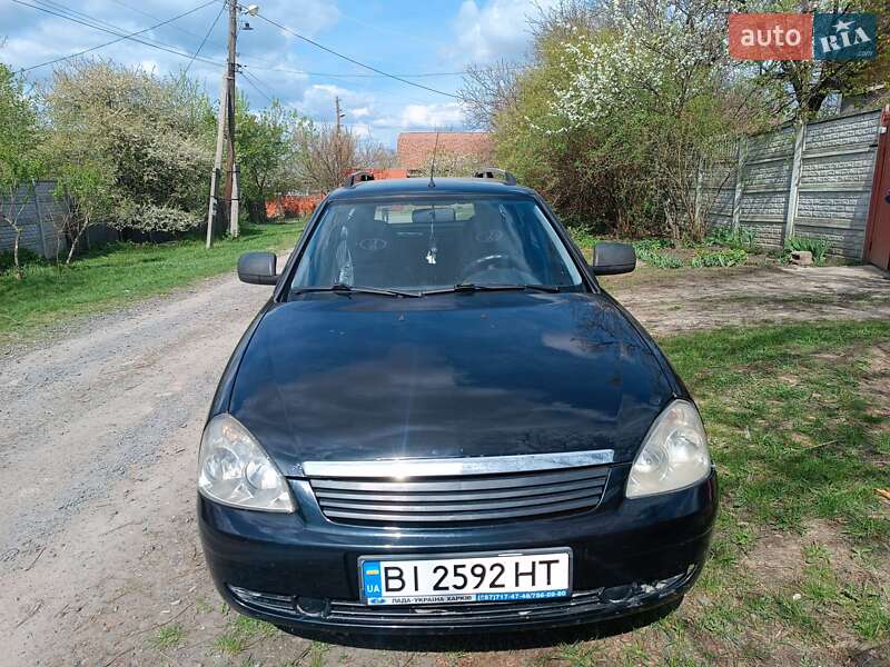 Универсал ВАЗ / Lada 2171 Priora 2011 в Слатино