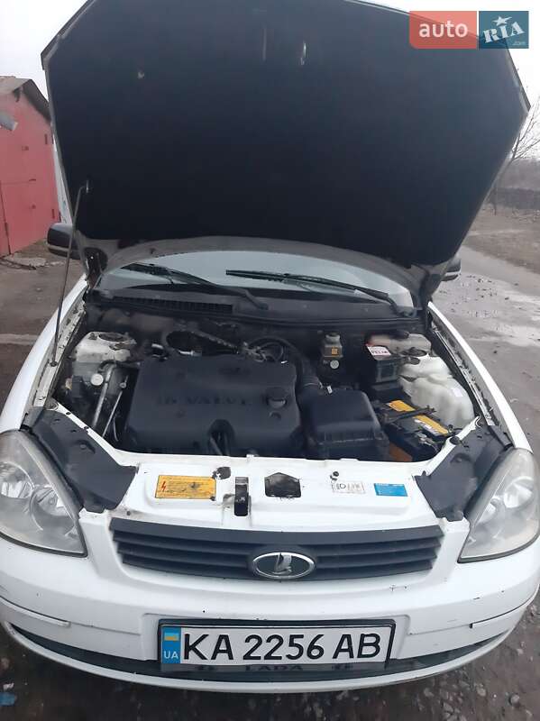 Универсал ВАЗ / Lada 2171 Priora 2009 в Киеве