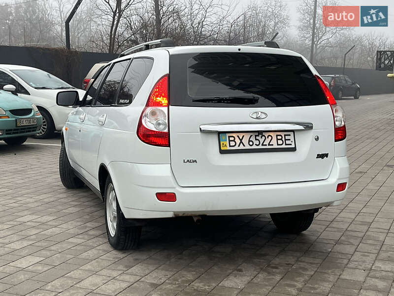 Універсал ВАЗ / Lada 2171 Priora 2011 в Хмельницькому