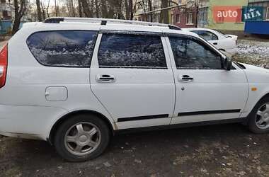 Универсал ВАЗ 2171 Priora 2011 в 