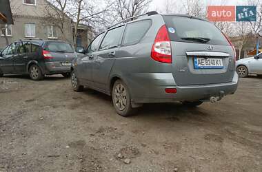 Универсал ВАЗ / Lada 2171 Priora 2011 в Подгородном