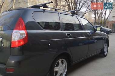 Универсал ВАЗ 2171 Priora 2011 в 