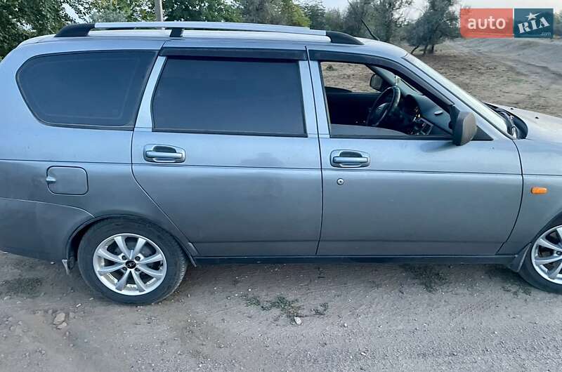 Универсал ВАЗ / Lada 2171 Priora 2012 в Николаеве