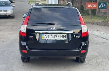 Универсал ВАЗ 2171 Priora 2012 в 