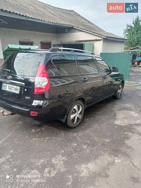 Универсал ВАЗ / Lada 2171 Priora 2011 в Ольшанке