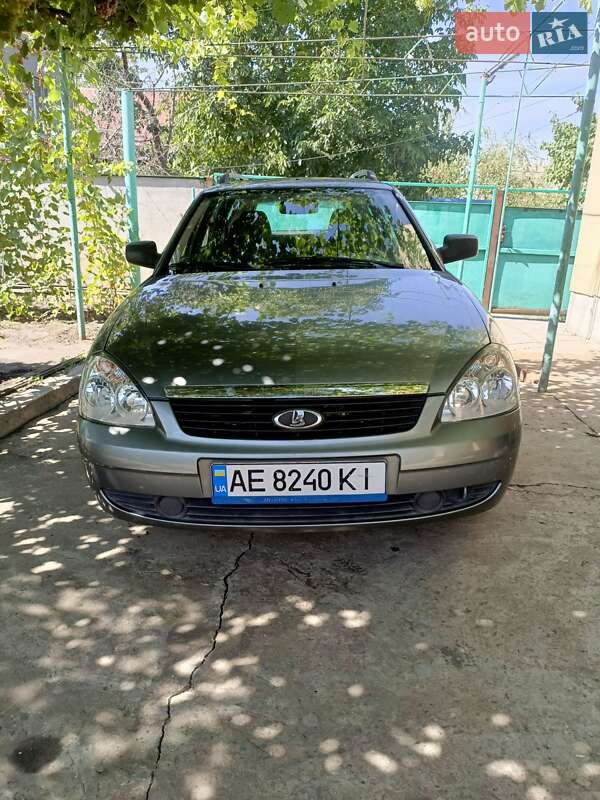Универсал ВАЗ / Lada 2171 Priora 2011 в Подгородном