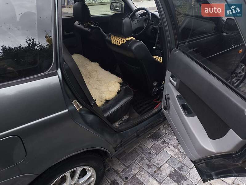 Универсал ВАЗ / Lada 2171 Priora 2011 в Немирове фото 4 Универсал ВАЗ / Lada 2171 Priora 2011 в Немирове