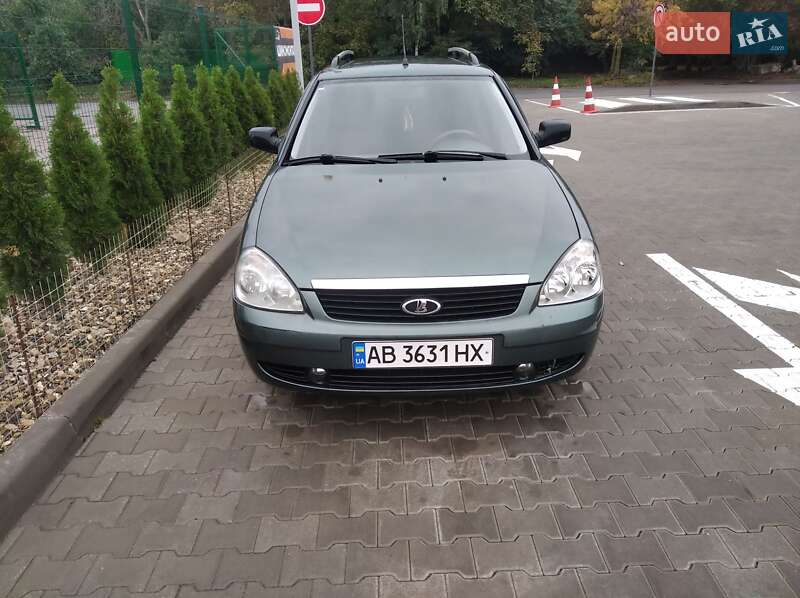Универсал ВАЗ / Lada 2171 Priora 2011 в Тыврове