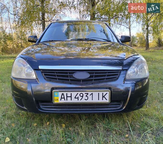 ВАЗ / Lada 2171 Priora 2010
