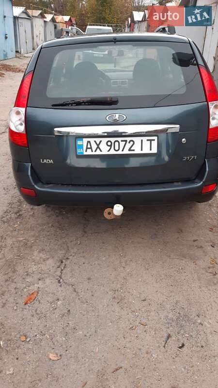 Универсал ВАЗ / Lada 2171 Priora 2012 в Харькове