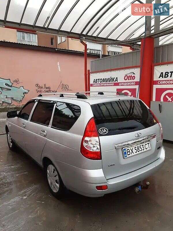 Універсал ВАЗ / Lada 2171 Priora 2013 в Вінниці