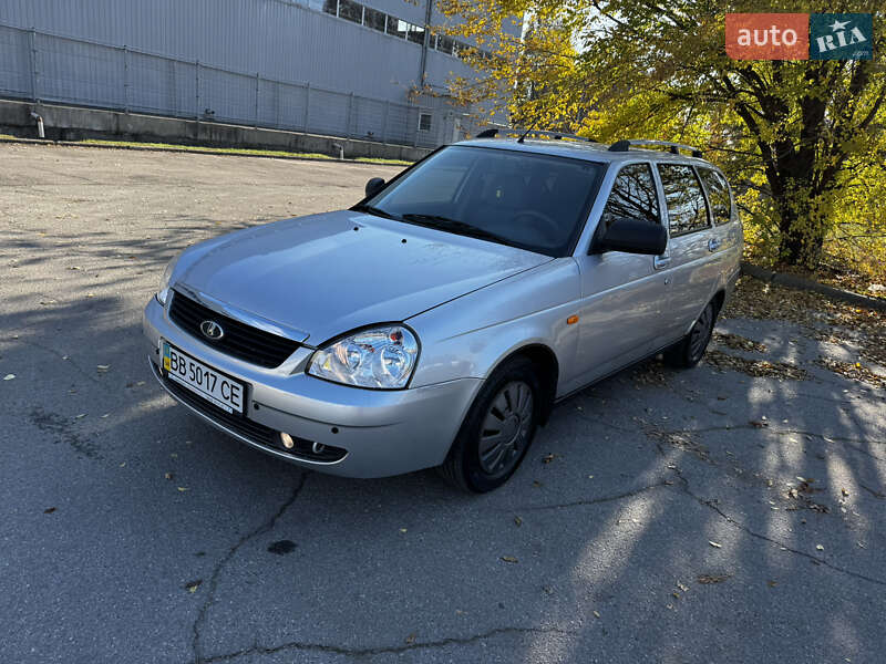 ВАЗ / Lada 2171 Priora 2011 ВАЗ / Lada 2171 Priora 2011