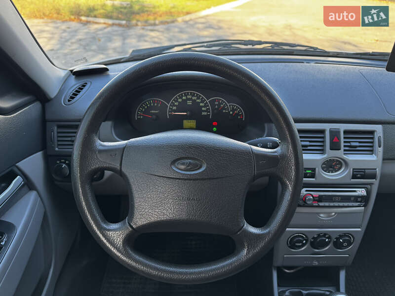 Універсал ВАЗ / Lada 2171 Priora 2011 в Дніпрі фото 14 Універсал ВАЗ / Lada 2171 Priora 2011 в Дніпрі