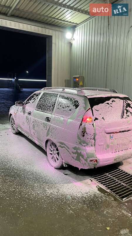 Универсал ВАЗ / Lada 2171 Priora 2011 в Староконстантинове