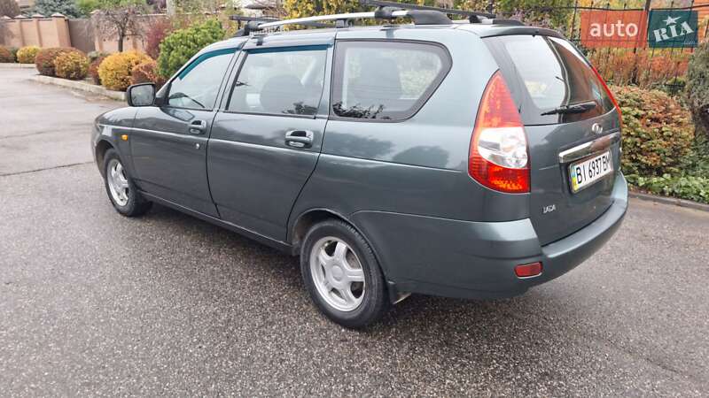 Універсал ВАЗ / Lada 2171 Priora 2011 в Полтаві