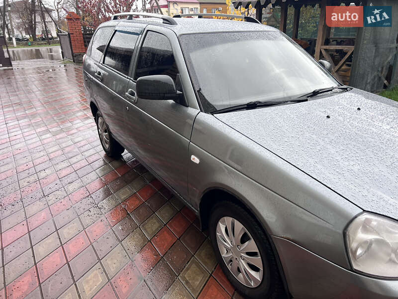 Универсал ВАЗ / Lada 2171 Priora 2010 в Врадиевке фото 9 Универсал ВАЗ / Lada 2171 Priora 2010 в Врадиевке