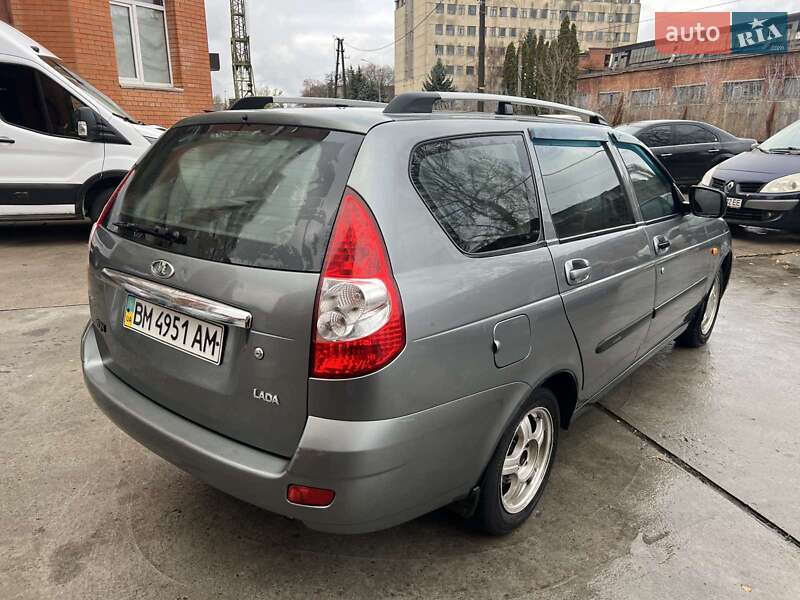 Универсал ВАЗ / Lada 2171 Priora 2011 в Сумах