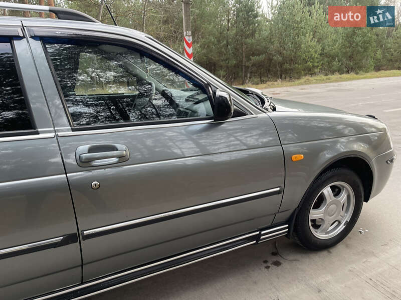 Універсал ВАЗ / Lada 2171 Priora 2011 в Славуті