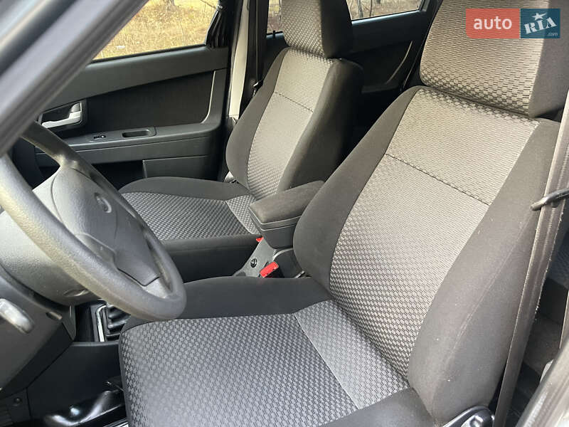 Універсал ВАЗ / Lada 2171 Priora 2011 в Славуті