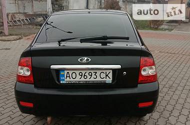 Хэтчбек ВАЗ / Lada 2172 Priora 2008 в Мукачево