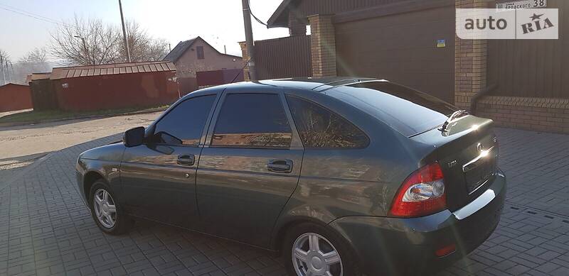Хетчбек ВАЗ / Lada 2172 Priora 2011 в Запоріжжі