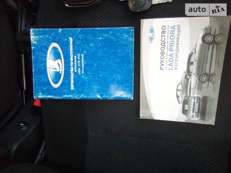Хетчбек ВАЗ / Lada 2172 Priora 2011 в Запоріжжі
