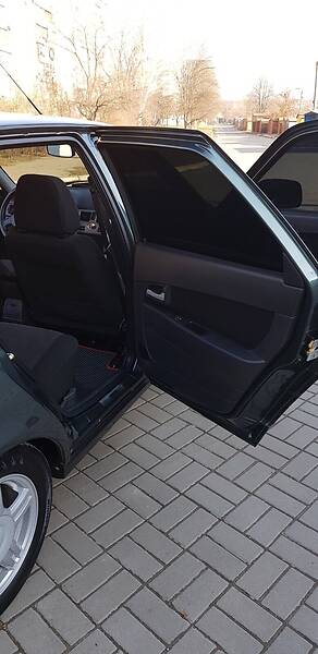 Хетчбек ВАЗ / Lada 2172 Priora 2011 в Запоріжжі