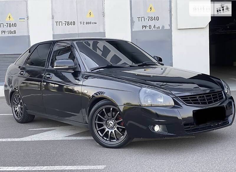 Хетчбек ВАЗ 2172 Priora 2009 в 