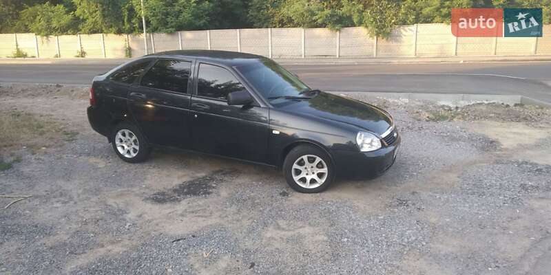 Хэтчбек ВАЗ / Lada 2172 Priora 2008 в Виннице