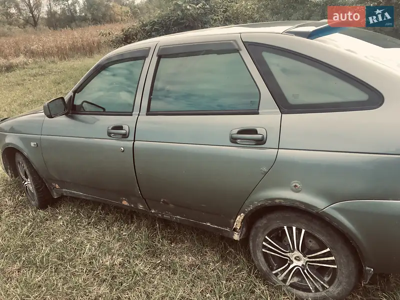Хетчбек ВАЗ 2172 Priora 2008 в 