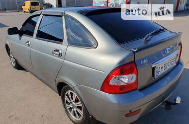 Хэтчбек ВАЗ 2172 Priora 2008 в 