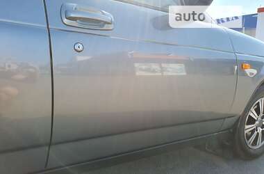 Хэтчбек ВАЗ 2172 Priora 2008 в 