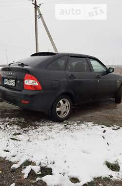 Хэтчбек ВАЗ 2172 Priora 2008 в 