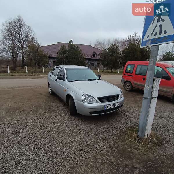 Хэтчбек ВАЗ / Lada 2172 Priora 2008 в Врадиевке