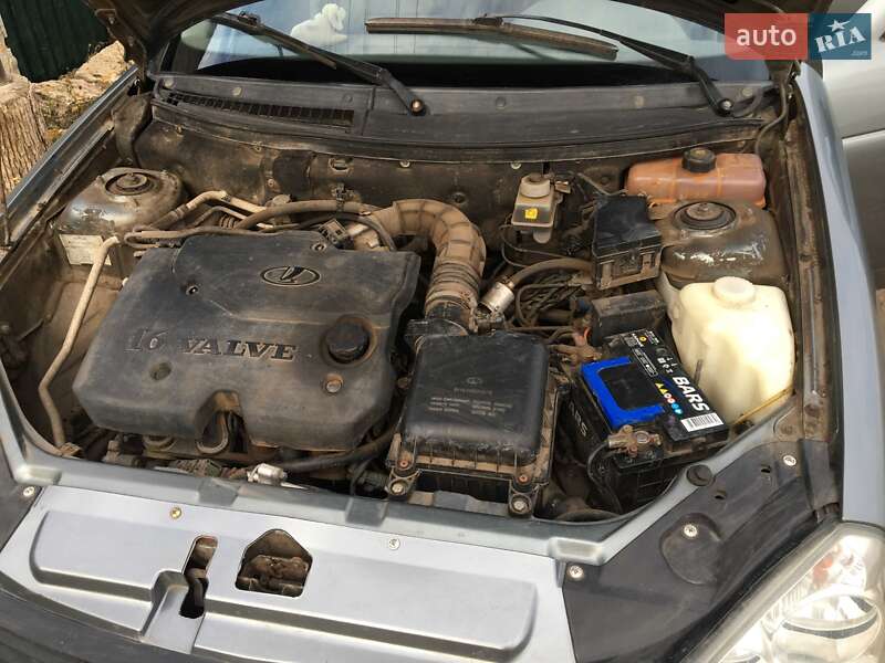 Хетчбек ВАЗ / Lada 2172 Priora 2011 в Харкові