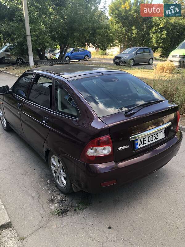 Хэтчбек ВАЗ / Lada 2172 Priora 2012 в Павлограде