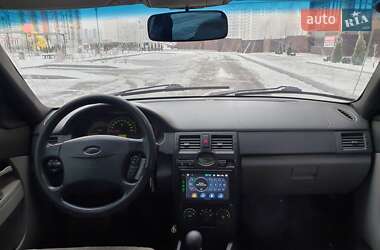 Хэтчбек ВАЗ / Lada 2172 Priora 2008 в Чернигове