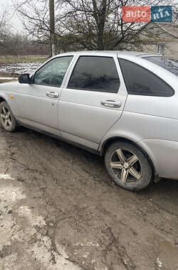 Хетчбек ВАЗ / Lada 2172 Priora 2010 в Кременці