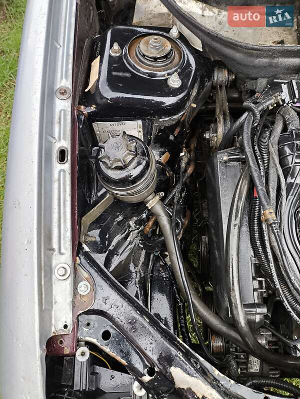 Хетчбек ВАЗ / Lada 2172 Priora 2008 в Калуші