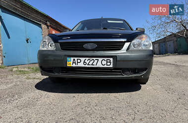 Хэтчбек ВАЗ 2172 Priora 2011 в 