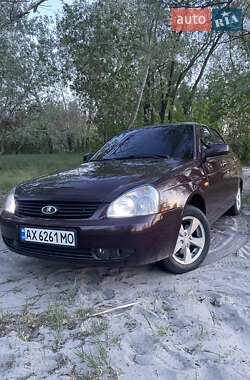 Хэтчбек ВАЗ 2172 Priora 2010 в 