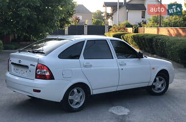 Хэтчбек ВАЗ 2172 Priora 2011 в 