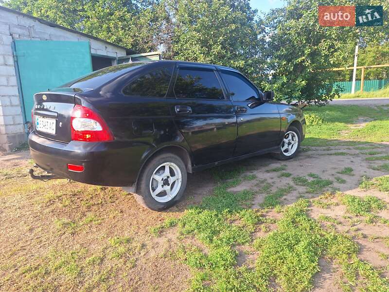Хетчбек ВАЗ / Lada 2172 Priora 2009 в Царичанці