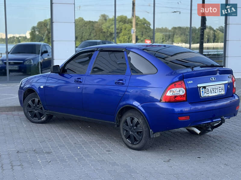 Хетчбек ВАЗ / Lada 2172 Priora 2010 в Хмельницькому