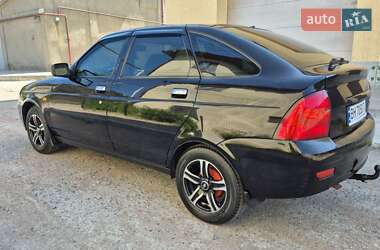 Хэтчбек ВАЗ 2172 Priora 2008 в 