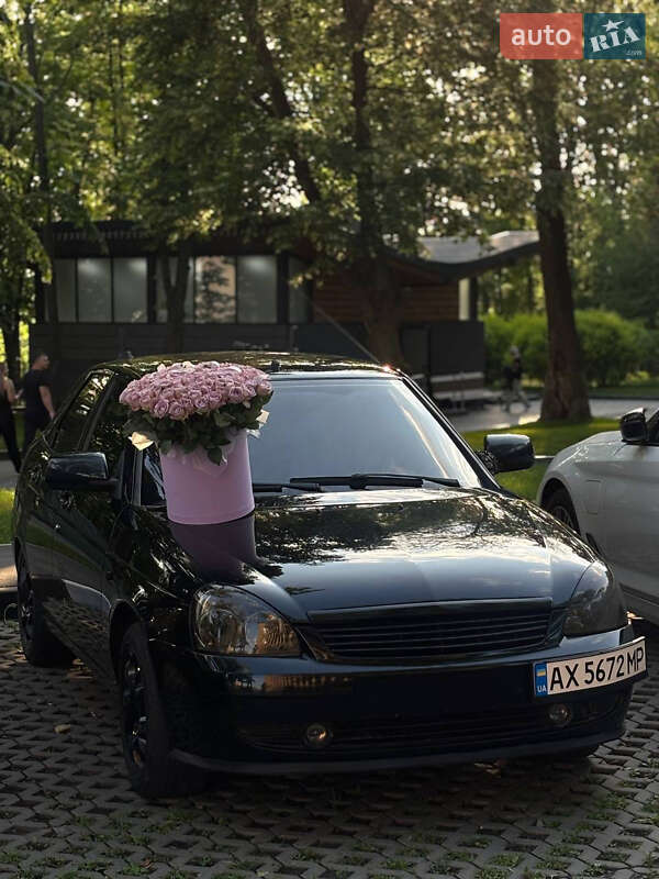 ВАЗ / Lada 2172 Priora 2011