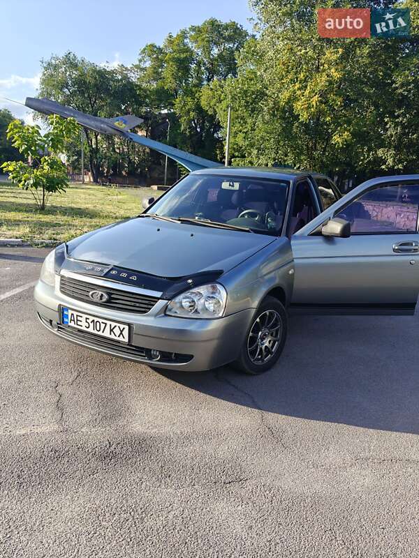 Хетчбек ВАЗ 2172 Priora 2009 в 