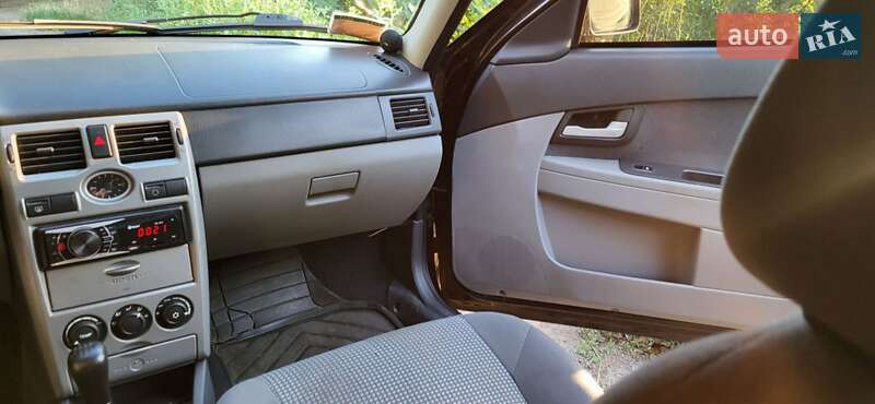 Хэтчбек ВАЗ / Lada 2172 Priora 2008 в Днепре